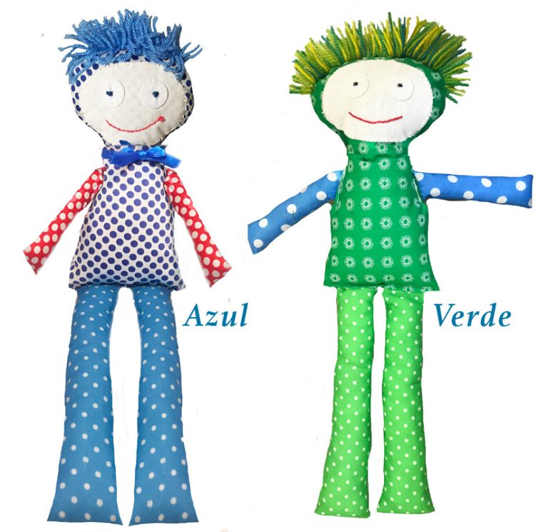 Muñeco de tela Lalo hecho a mano.