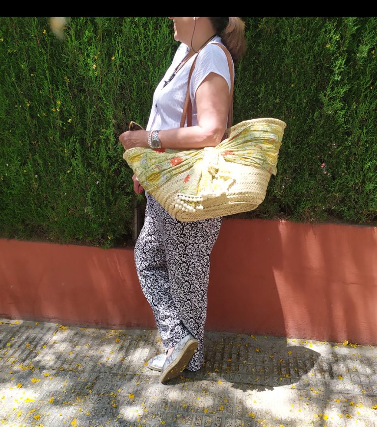 Capazo de Hoja de Palma con Lazo de Foulard  Indú