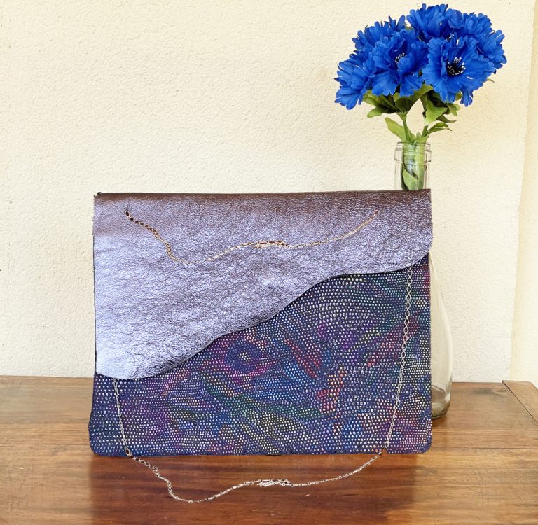 Bolso Cartera de Mano Colección Ola Azul Fiesta. Hecho a mano