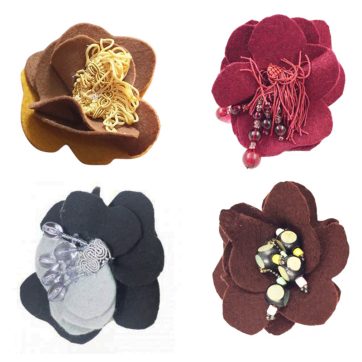Broche Artesanal de Feltro y Pasamanería